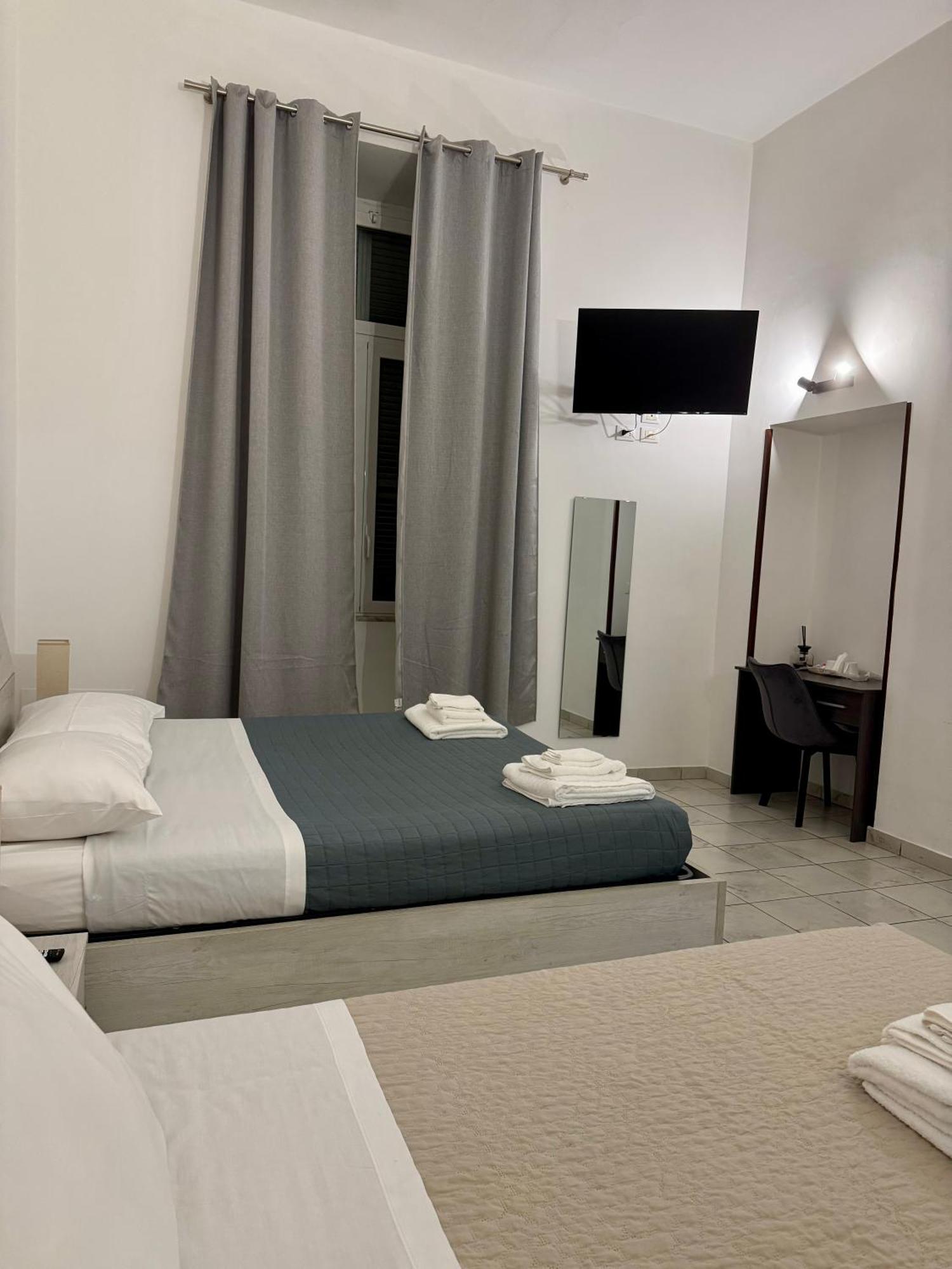 Bosuites Roma Esterno foto